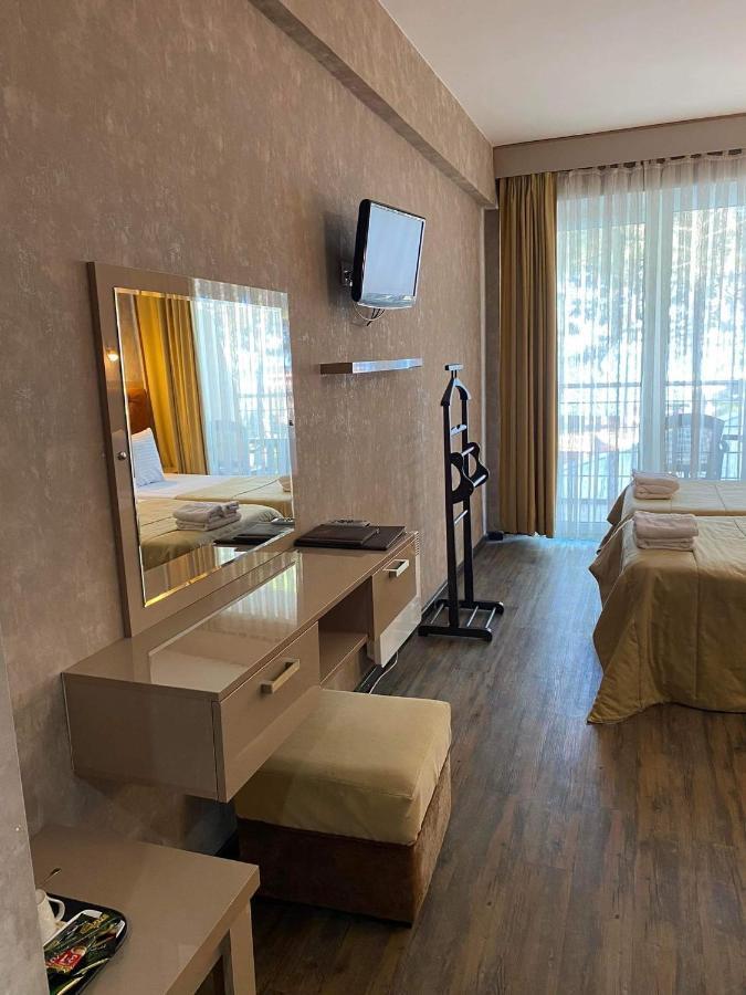 Villa Reta Hotel & Spa Grigoleti Ngoại thất bức ảnh
