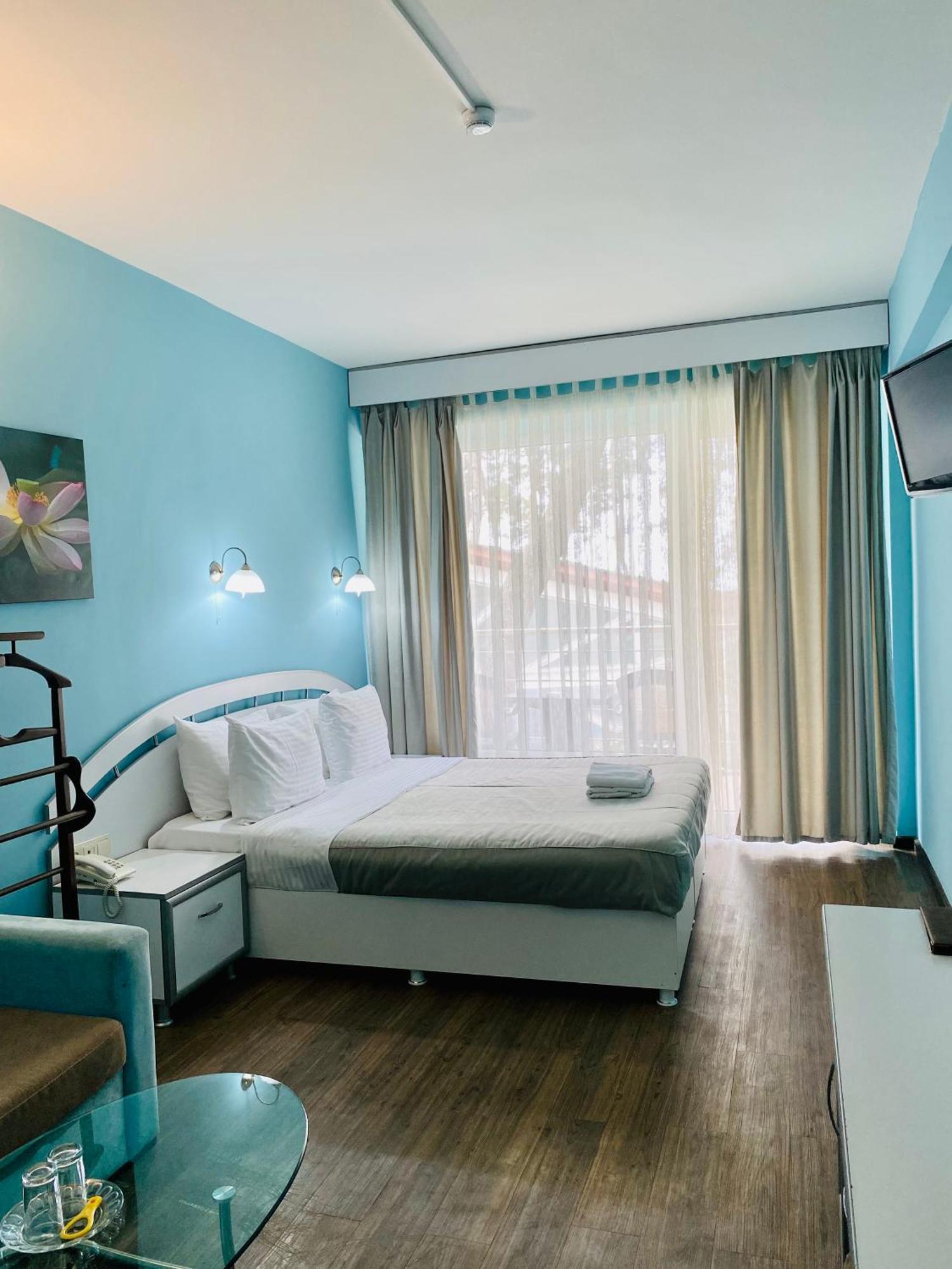 Villa Reta Hotel & Spa Grigoleti Ngoại thất bức ảnh