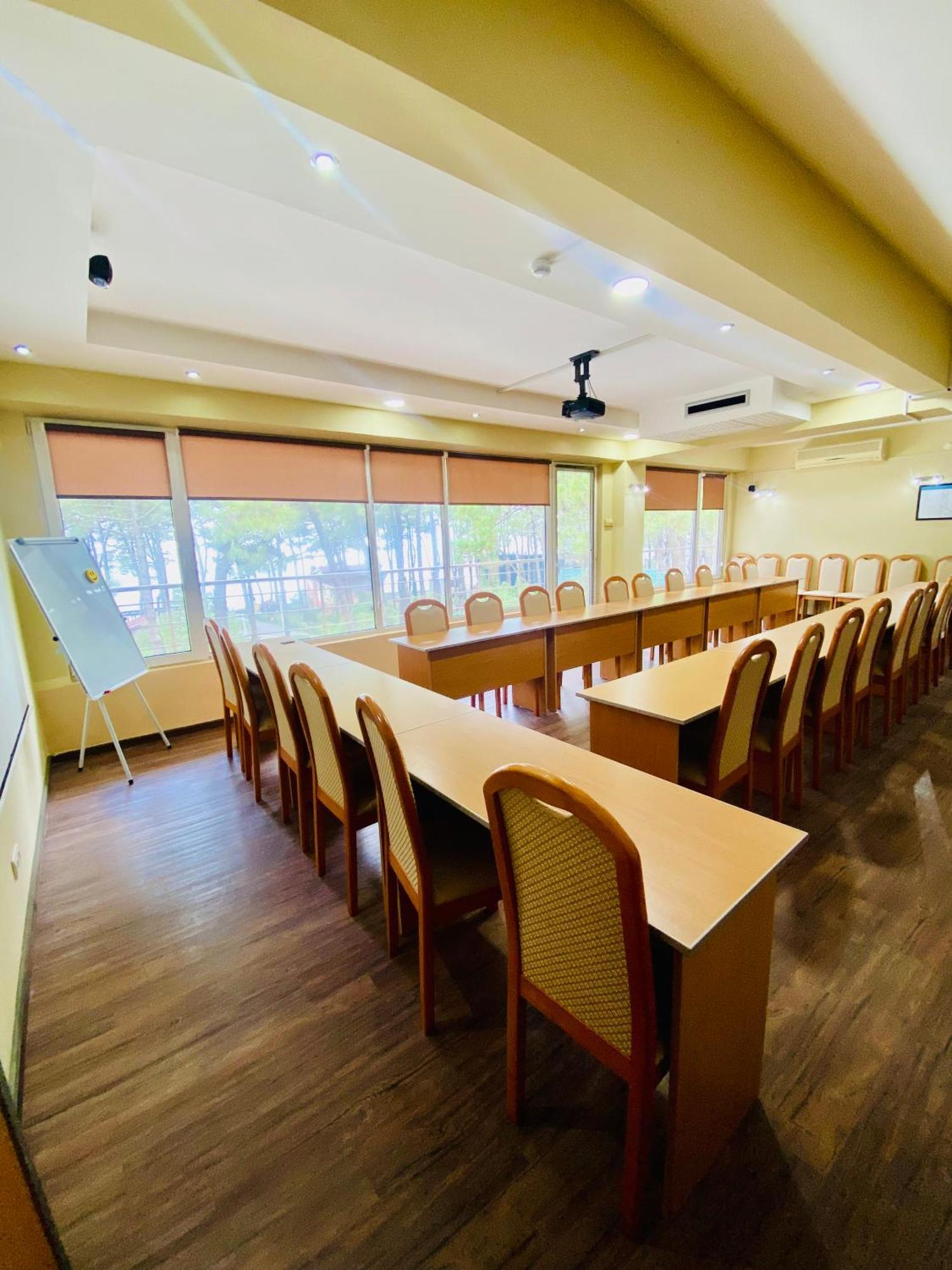 Villa Reta Hotel & Spa Grigoleti Ngoại thất bức ảnh
